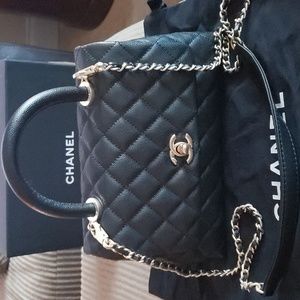 Tribute bag,,BNWT small black cross body  purse with handle and removable chain.